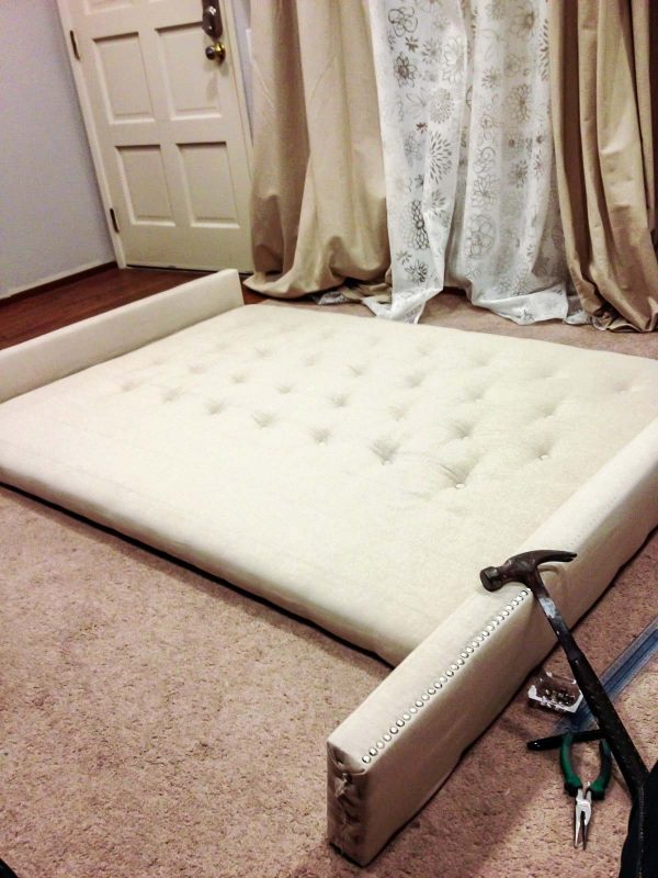 DIY-Upholstered-Headboard-with-Tufted-Buttons-3-e1579205725963