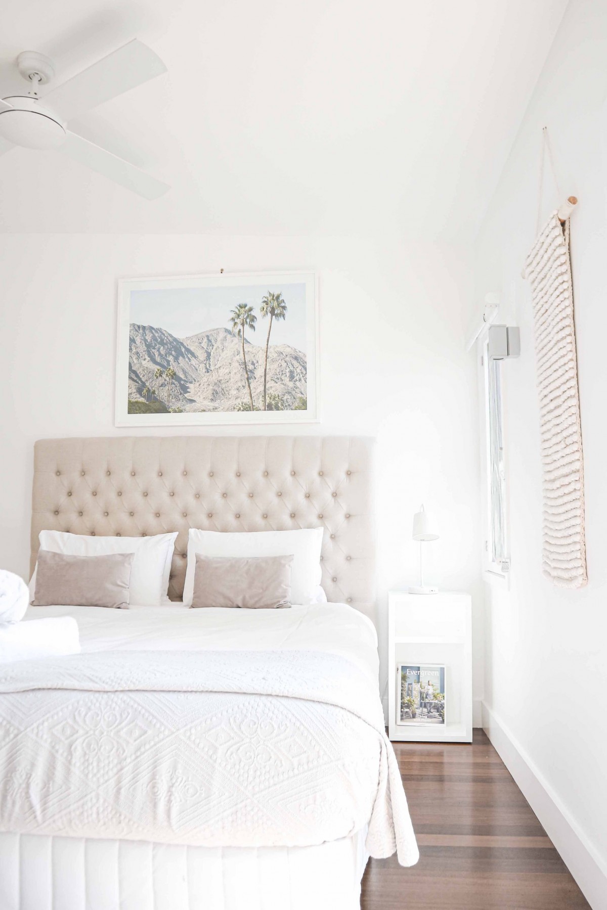 How to Make a Small Bedroom Look Bigger and Brighter