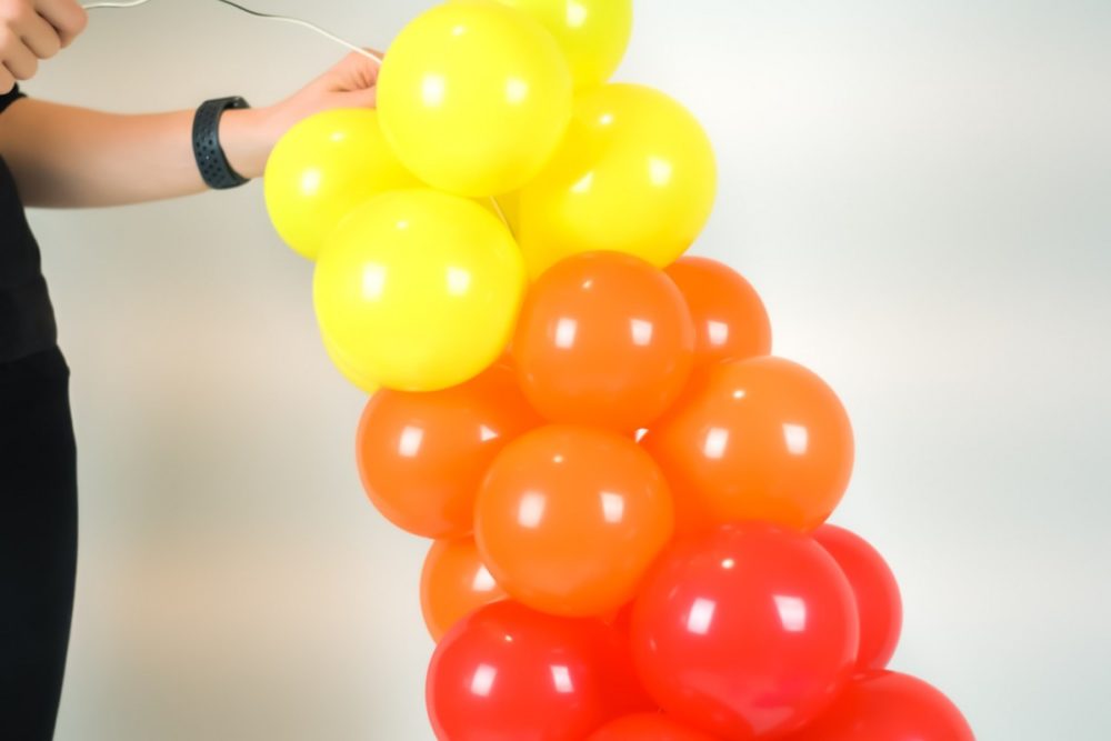 how to make a diy rainbow ballon arch-7